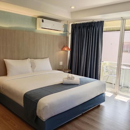 Eastique Hotel Koh Chang Trat Buitenkant foto