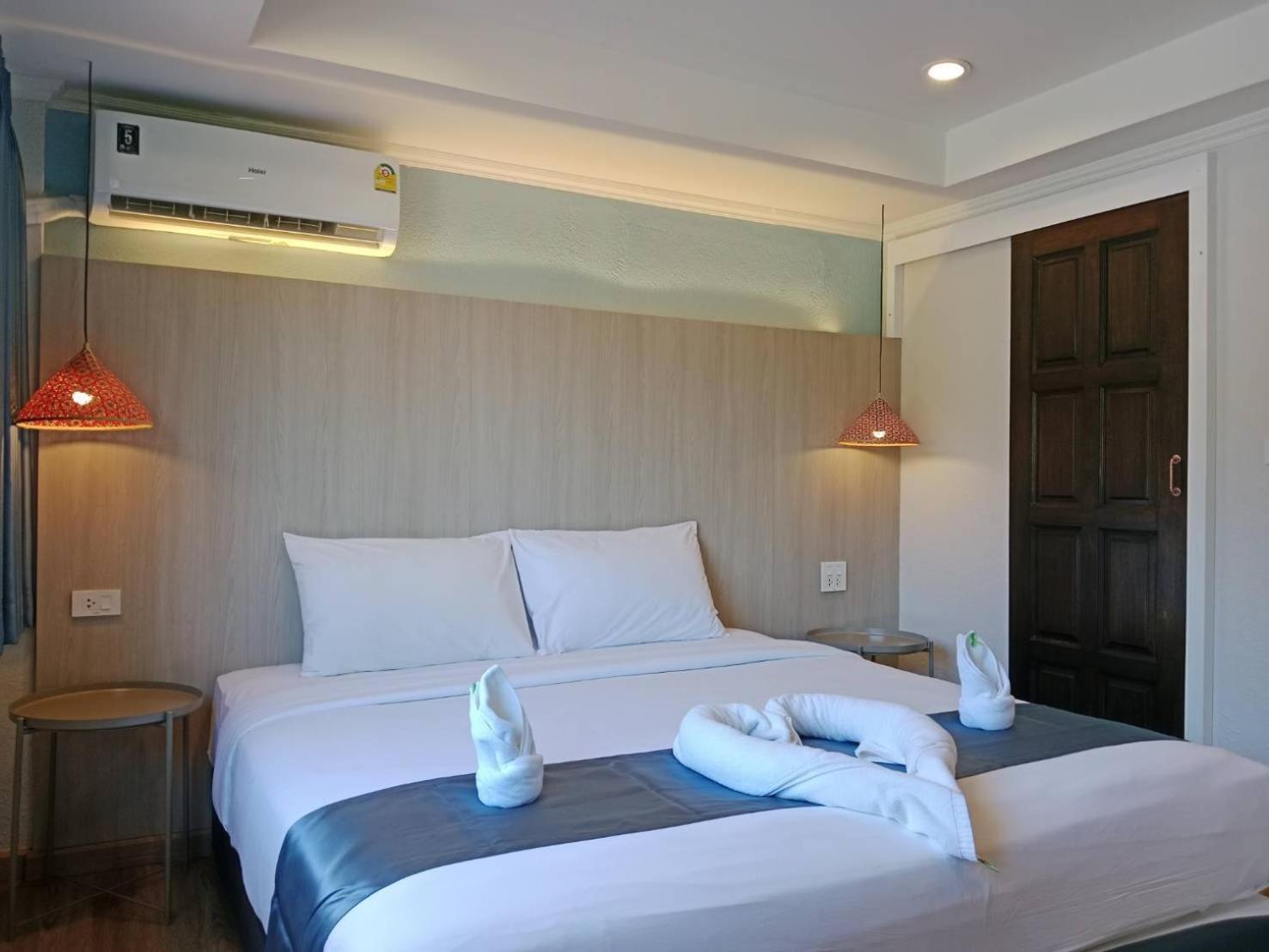 Eastique Hotel Koh Chang Trat Buitenkant foto
